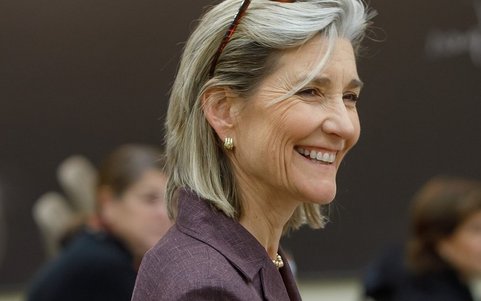 Prof. Amy Edmondson - Expertin für Arbeitsschutz und psychologische Sicherheit